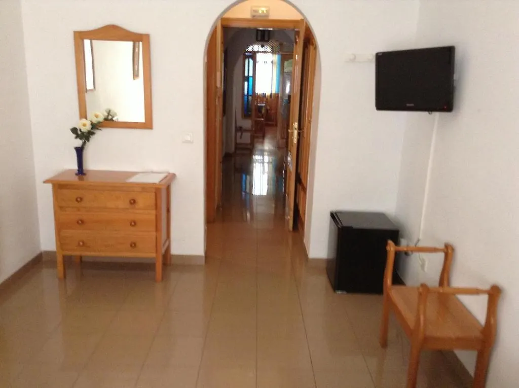 Πανσιόν Hostal San Miguel Nerja